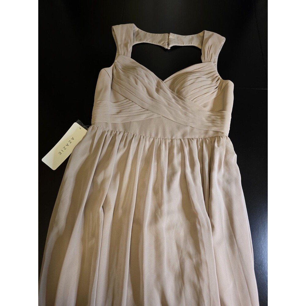 NWT Azazie Raine Bridesmaid Dress A6/US 6 Taupe Chiffon Heart Back Cutout